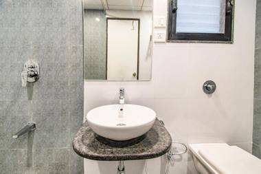 Magnus Square Business Hotel