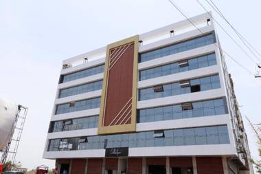 Collection O 81759 Hotel 7 Treats