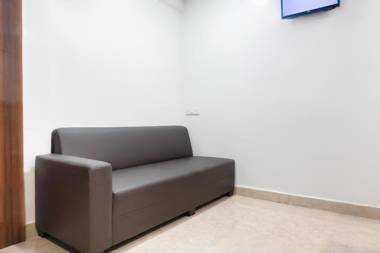 OYO 40158 Silver Key Rahul Executive