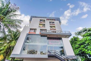 OYO Flagship 80322 I- Siri