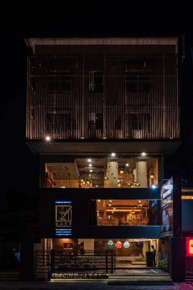 Little Mastiff Moshi by OTHPL