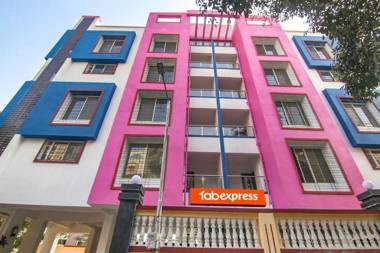 FabExpress Golden Leaf Airport