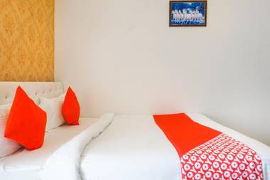 OYO 46725 Nitya Executive