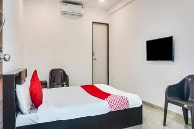 OYO 75248 Shanaya Inn