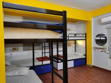 HOSHTEL99 - STAY COWORK & CAFE - A Backpacker Hostel