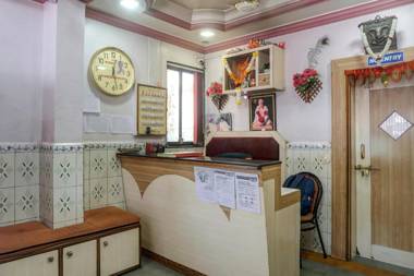 SPOT ON 79168 Akshay Lodge