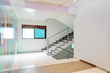 Capital O 80999 Hotel Shri Balaji Executive