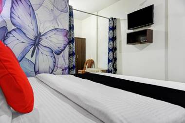 Collection O 81047 Hotel Viraj