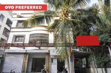 Townhouse 749 The Upper Room