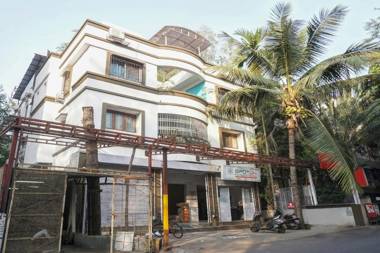 Townhouse 749 The Upper Room