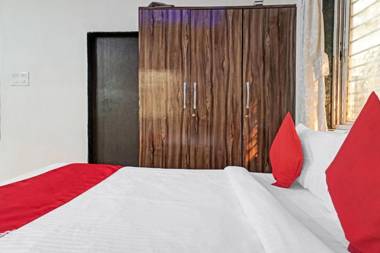 OYO Flagship 87488 Comfort Stay