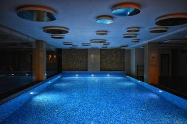 Hotel Mansha Regency