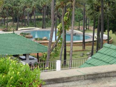 Nalla Eco Beach Resort