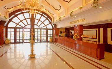 Anandha Inn Convention Center and Suites