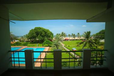 St.James Court Beach Resort