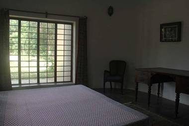 Isai Ambalam guest house