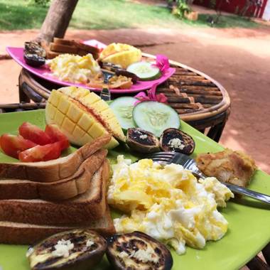 Dharmakanni Tropical Huts