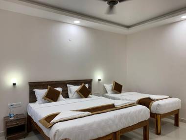 Hotel Rani and Rani Residency