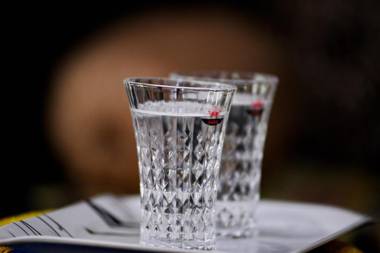 OYO Home 78292 Comfortable 1bhk Near Rock Beach