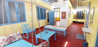 VILLA SANDRIN-Near White Town and Beach