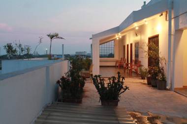 The French Villa ELITE