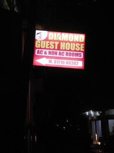 OYO 87137 Diamond Guest House