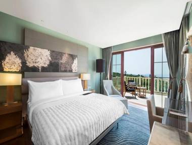 Le Meridien Mahabaleshwar Resort & Spa