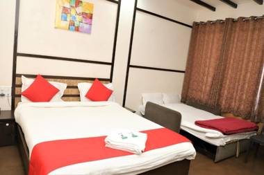 River Palace - A Valley View Hotel