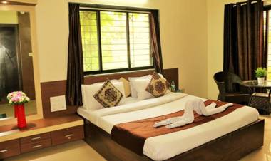 Valley Nest Service Apartment