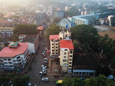 Treehouse Neptune Inn