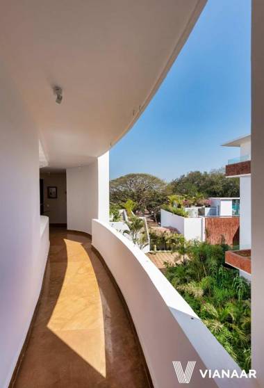 El - Arbol Apartments