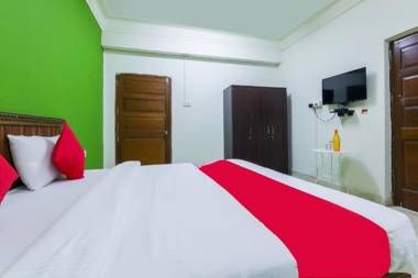 OYO 68034 Roshan Villa