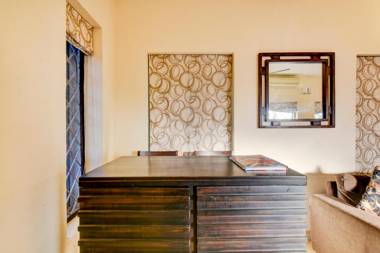 OYO 85974 Kings Suits