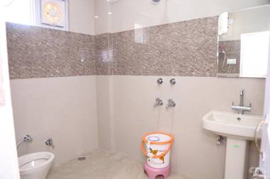 Hotel Highland Regency