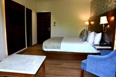 Mastiff Villa Camellia by OTHPL