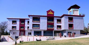Jai Hotel & Restaurant