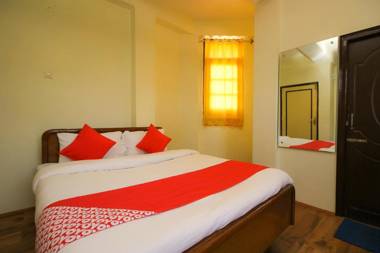 OYO 24539 Hotel Isvara Inn