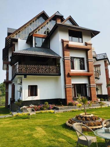 Matoshree Club and Resort