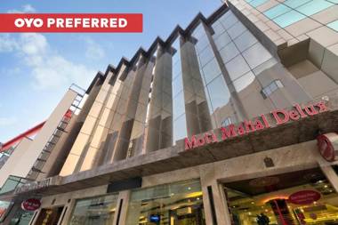 OYO Townhouse 517 La Sapphire