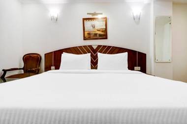 OYO Townhouse 517 La Sapphire