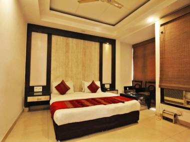 Hotel Baba Deluxe -By RCG Hotels