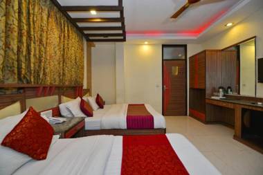 Hotel Baba Deluxe -By RCG Hotels