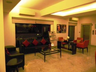 Red Fox Hotel East Delhi
