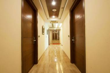 Alpina Hotels & Suites