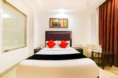 Hotel Livasa Inn Near BLK Hospital