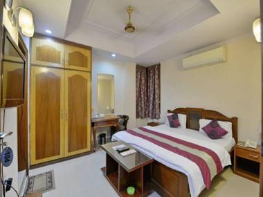 Hotel Kashish Residency & Banquet