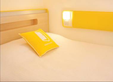 Bloomrooms @ Link Road