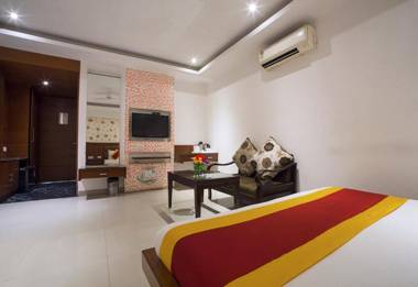 Hotel Krishna Deluxe-By RCG Hotels