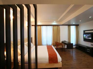 Hotel Signature Grand