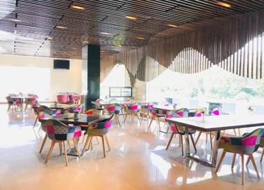 Golden Tulip Gurgaon Sector 29